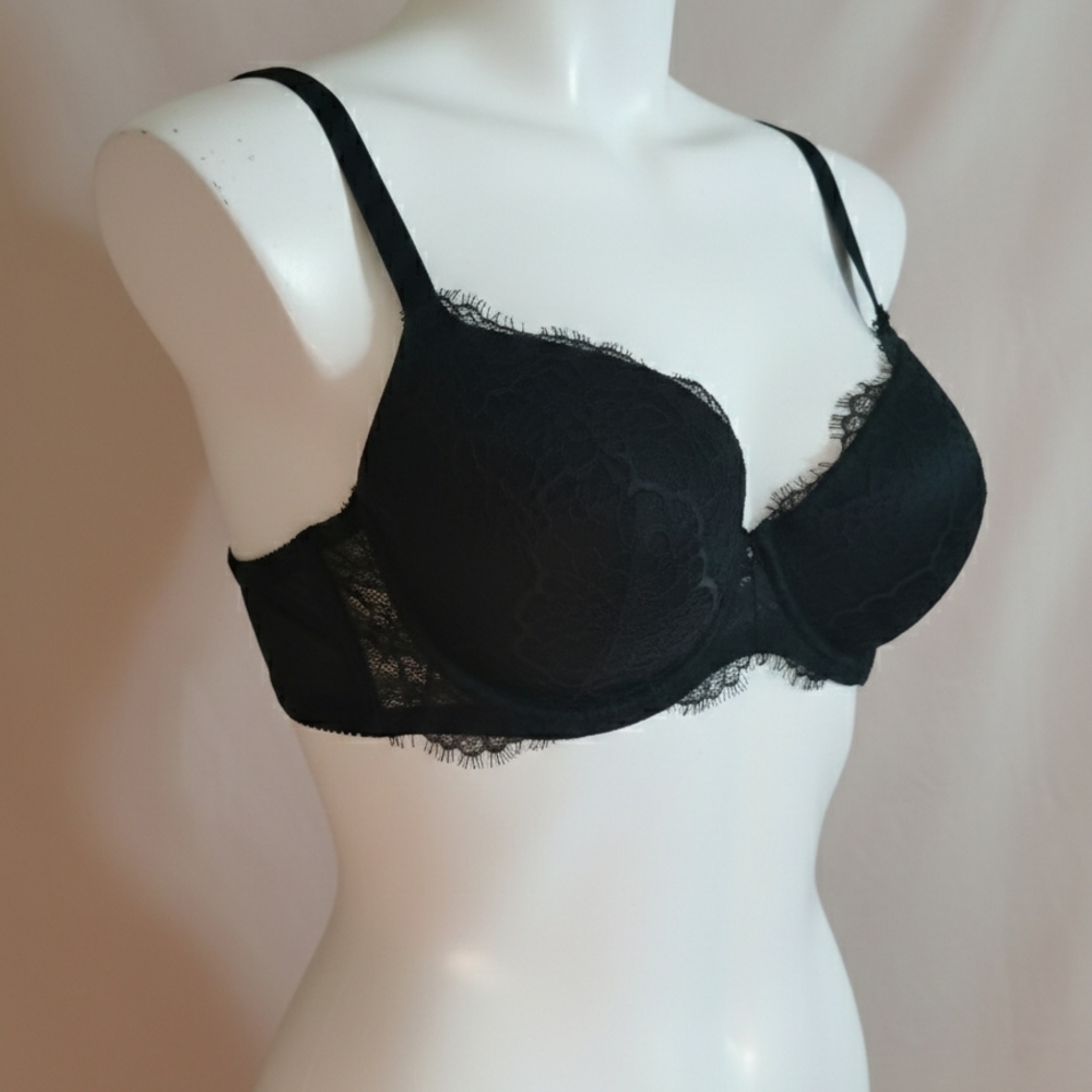 Victoria's Secret Black Lace Bra